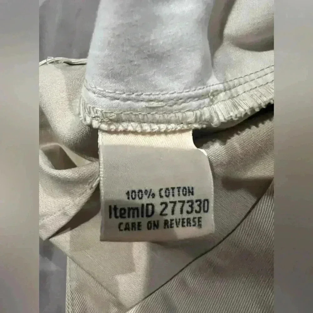 L.L. Bean Women’s Bayside Classic Fit High Rise Khaki Straight Leg Pants - Picture 7 of 9